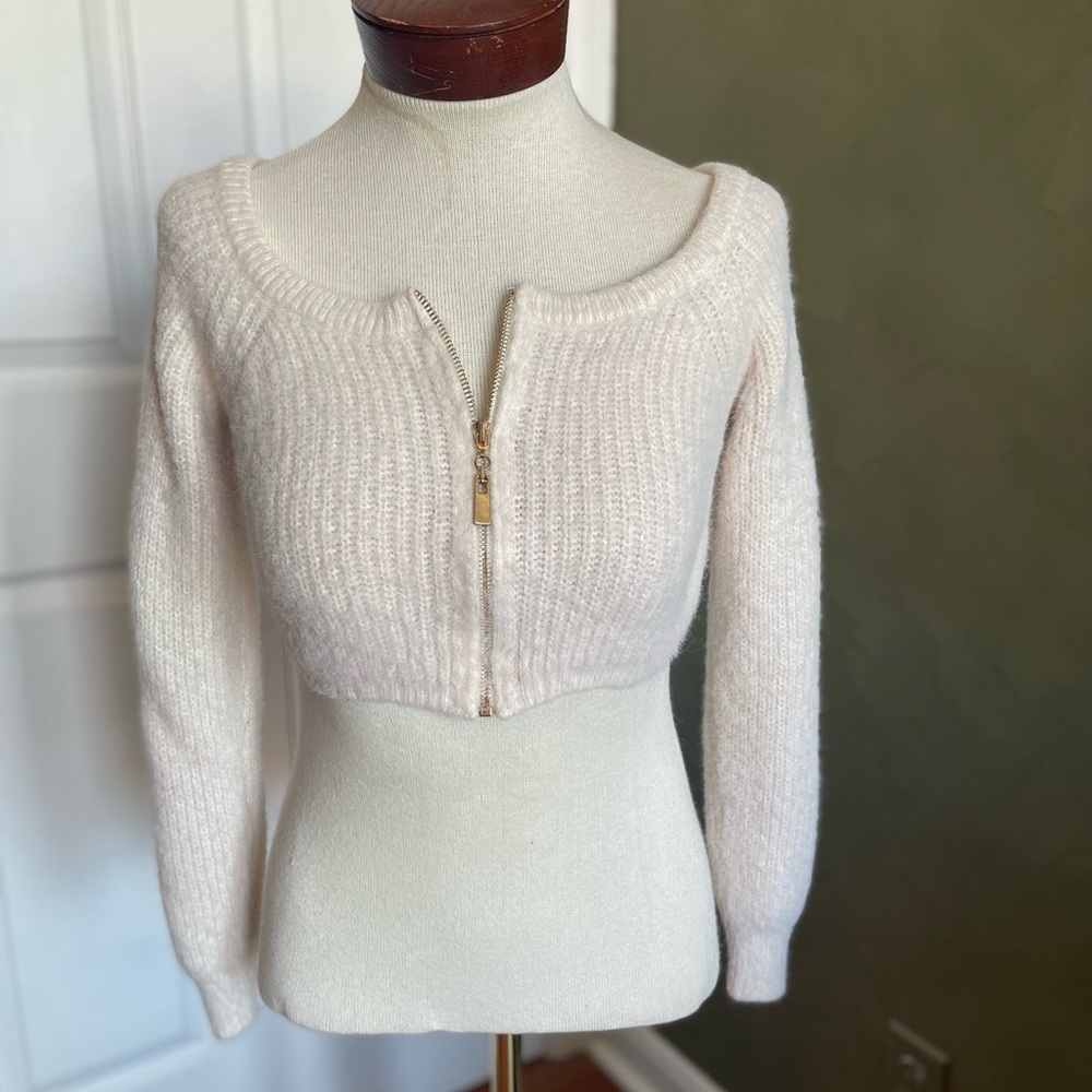 PrettyLittleThing Cropped Sweater Cream color Zipper Front Size S